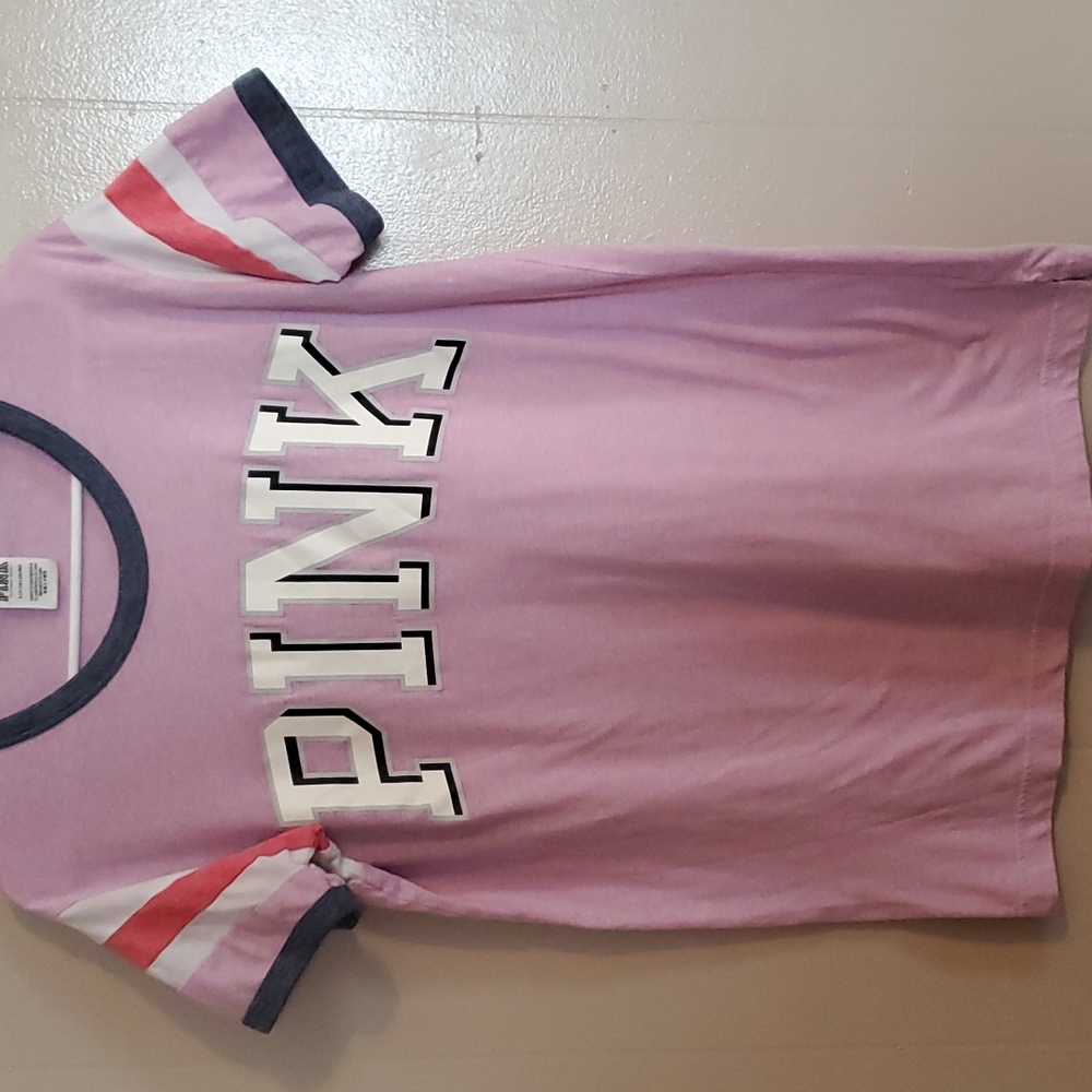 PINK tshirt